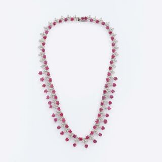 A hight carat Gala Necklace with Ruby Hearts and Diamonds