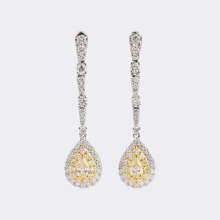 Pair of pear-shaped Earpendants with Fancy Diamonds