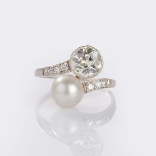 Art Nouveau Pearl Diamond Ring