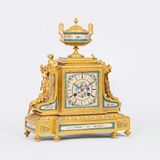Pendule with porclain painting in Sevrès style - image 2