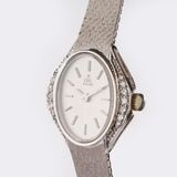Ladies' Wirstwatch with Diamonds - image 2