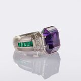 Großer Amethyst-Smaragd Cocktailring mit Brillant-Besatz - Bild 2