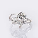 Floral Diamond Ring - image 2