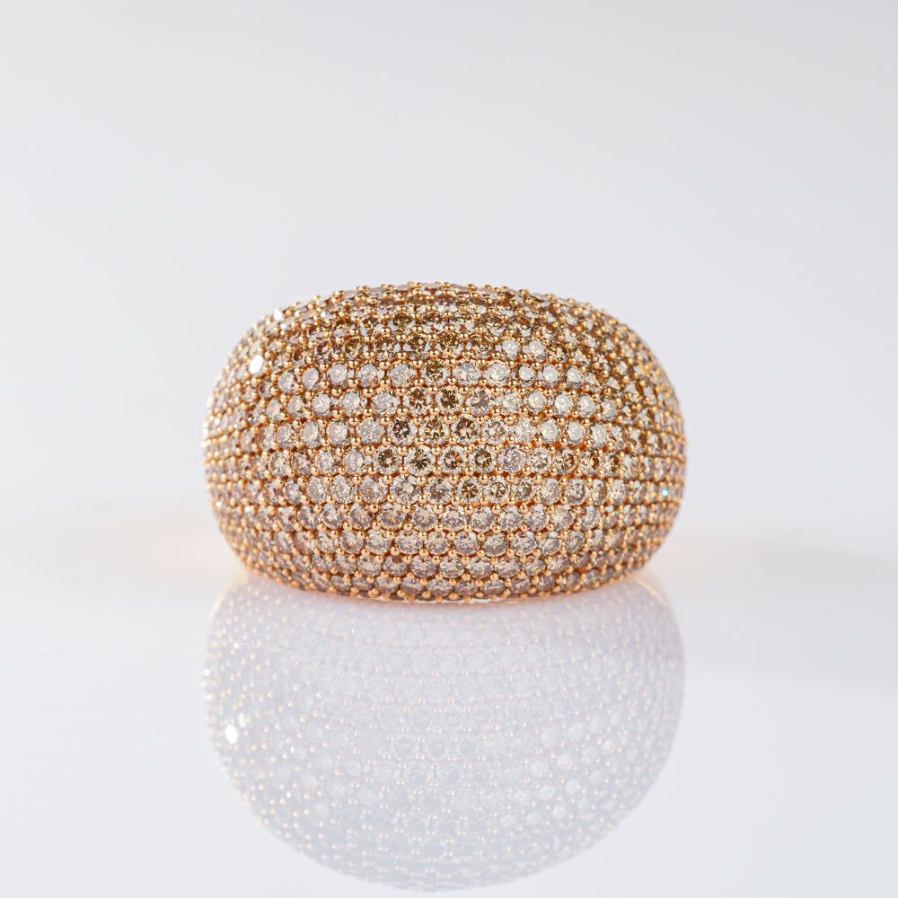 Highcarat Ring with Fancy Diamonds