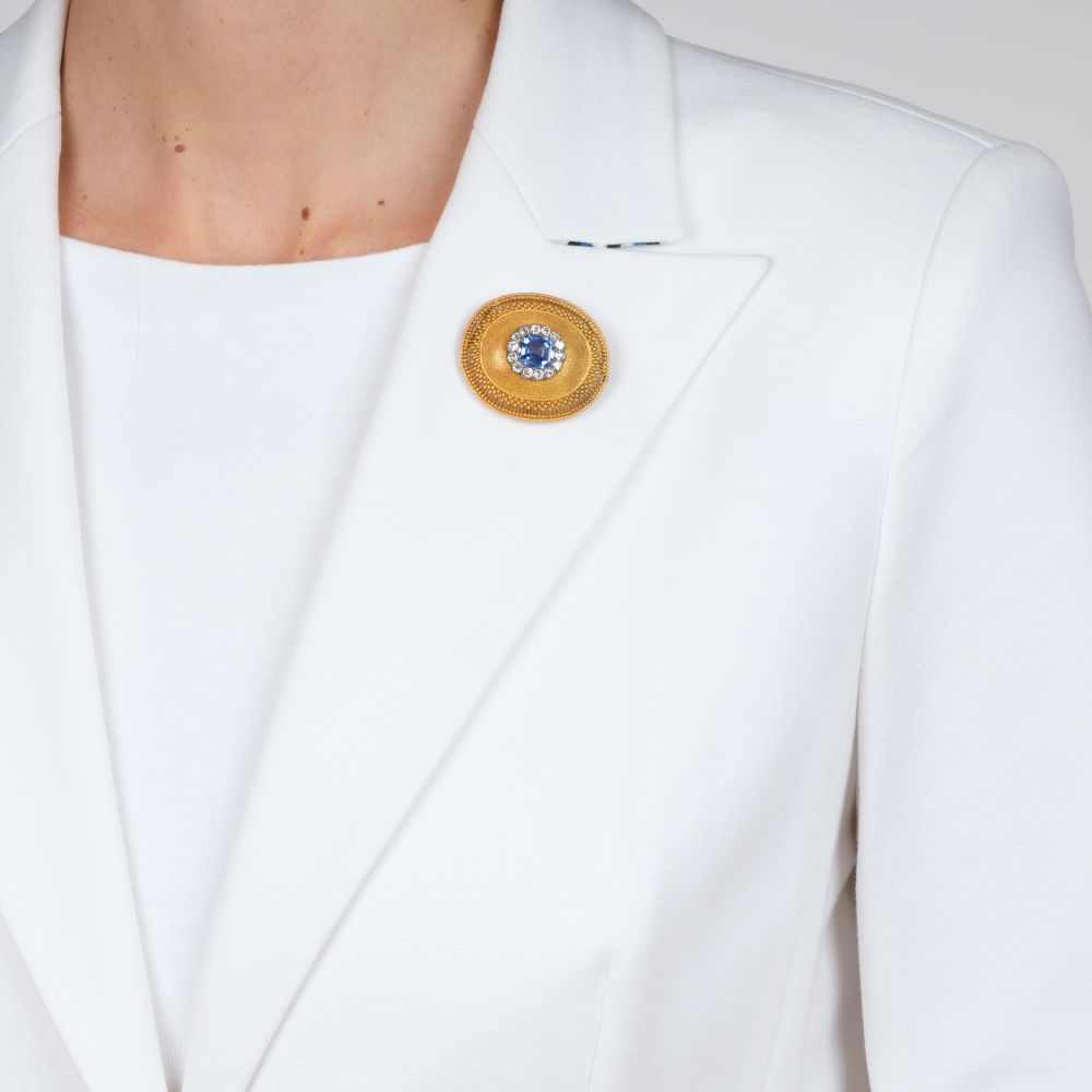 Brooch with Natural Sapphire - image 2