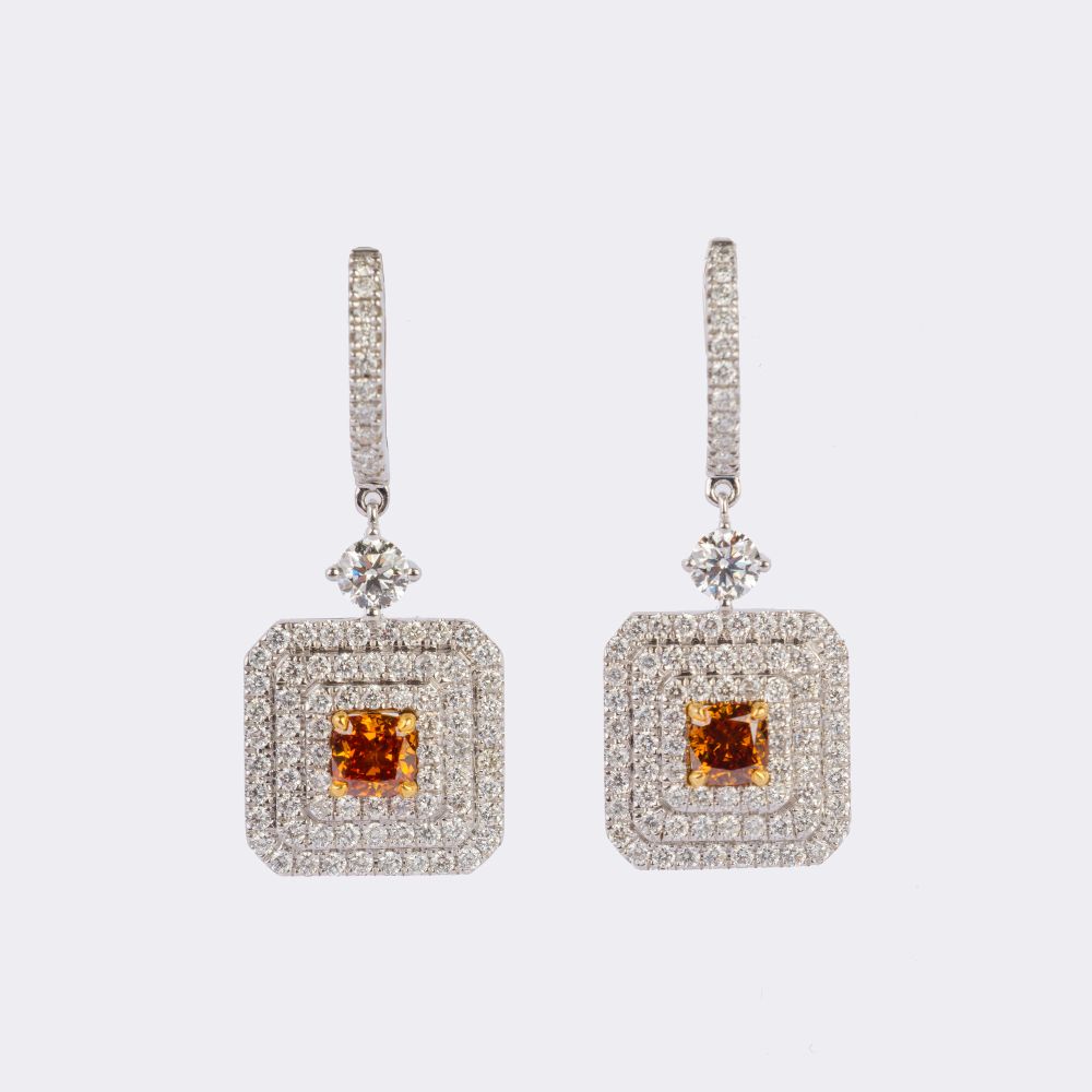 Pair of Fancy Diamond Earrings Pair of Fancy Diamond Earrings