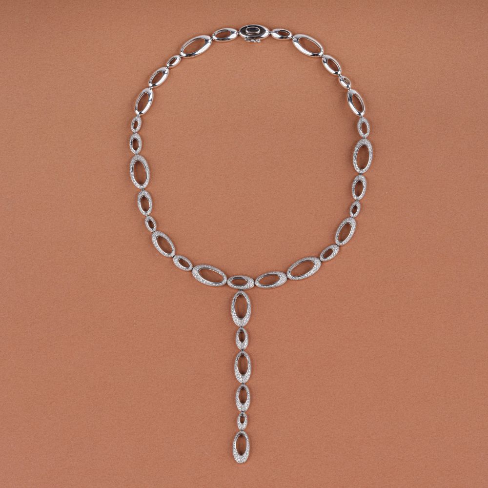 Chopard - Extraordinary Diamond Necklace 'L'heure du diamant' Extraordinary Diamond Necklace 'L'heure du diamant'