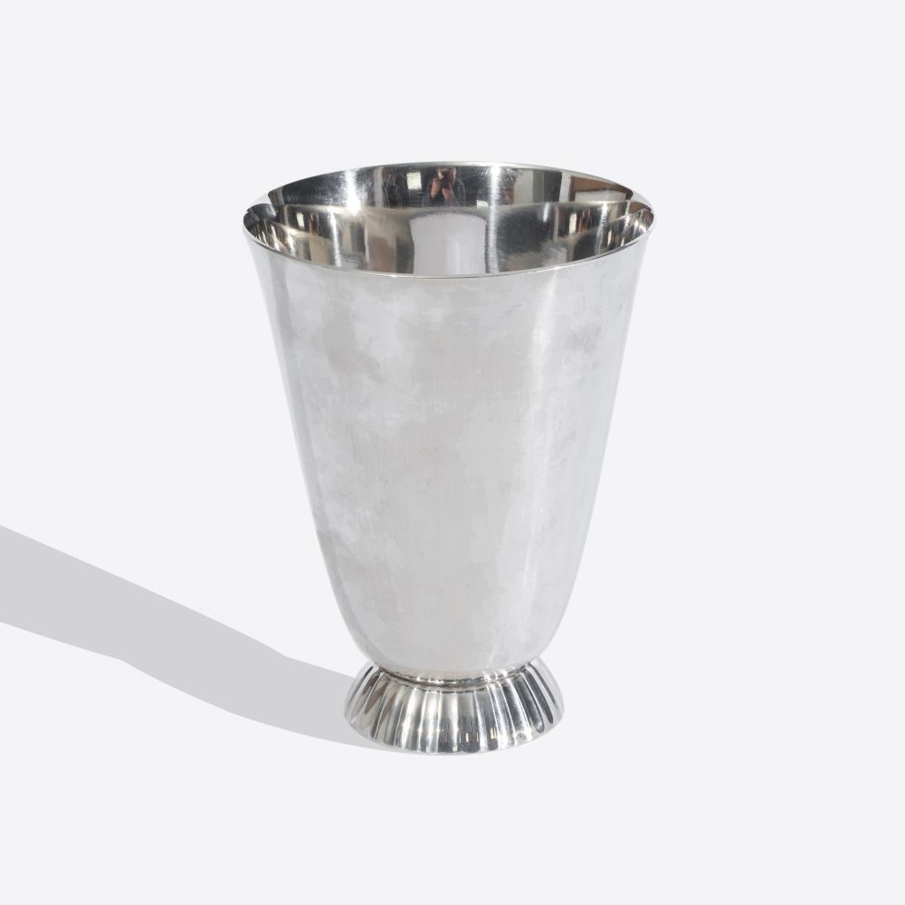 Sigvard Bernadotte - A Vase no. 823 A Vase no. 823