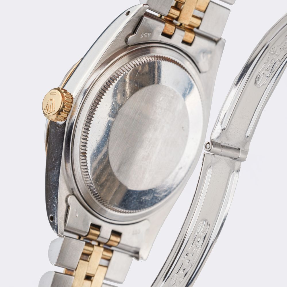 Men's Wristwatch - image 3