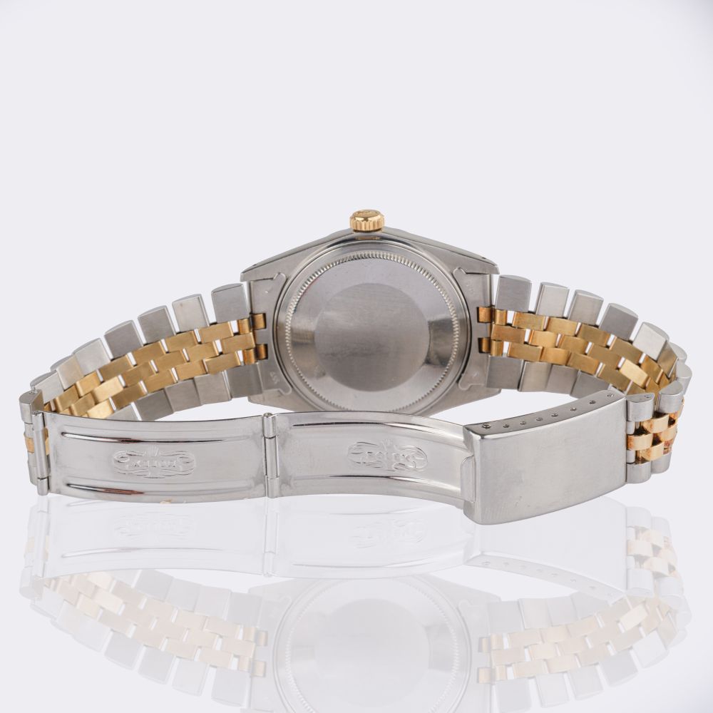 Men's Wristwatch - image 4