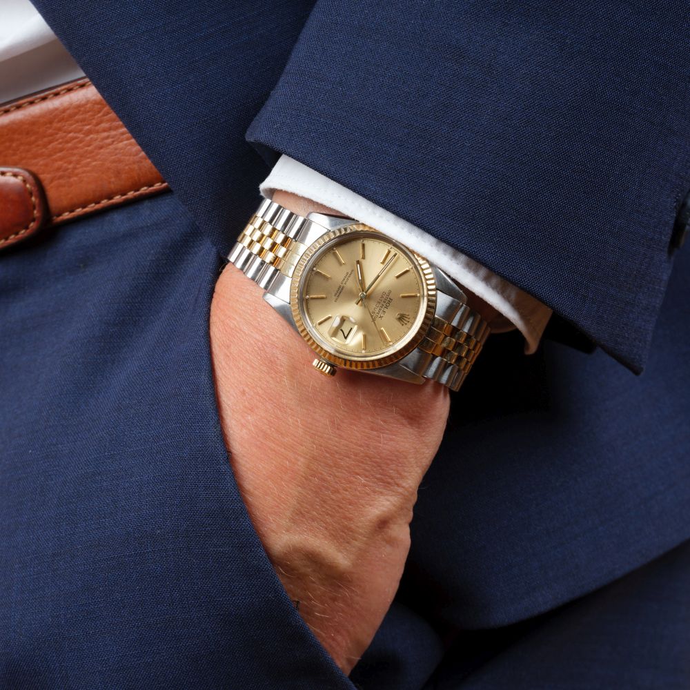 Men's Wristwatch - image 5