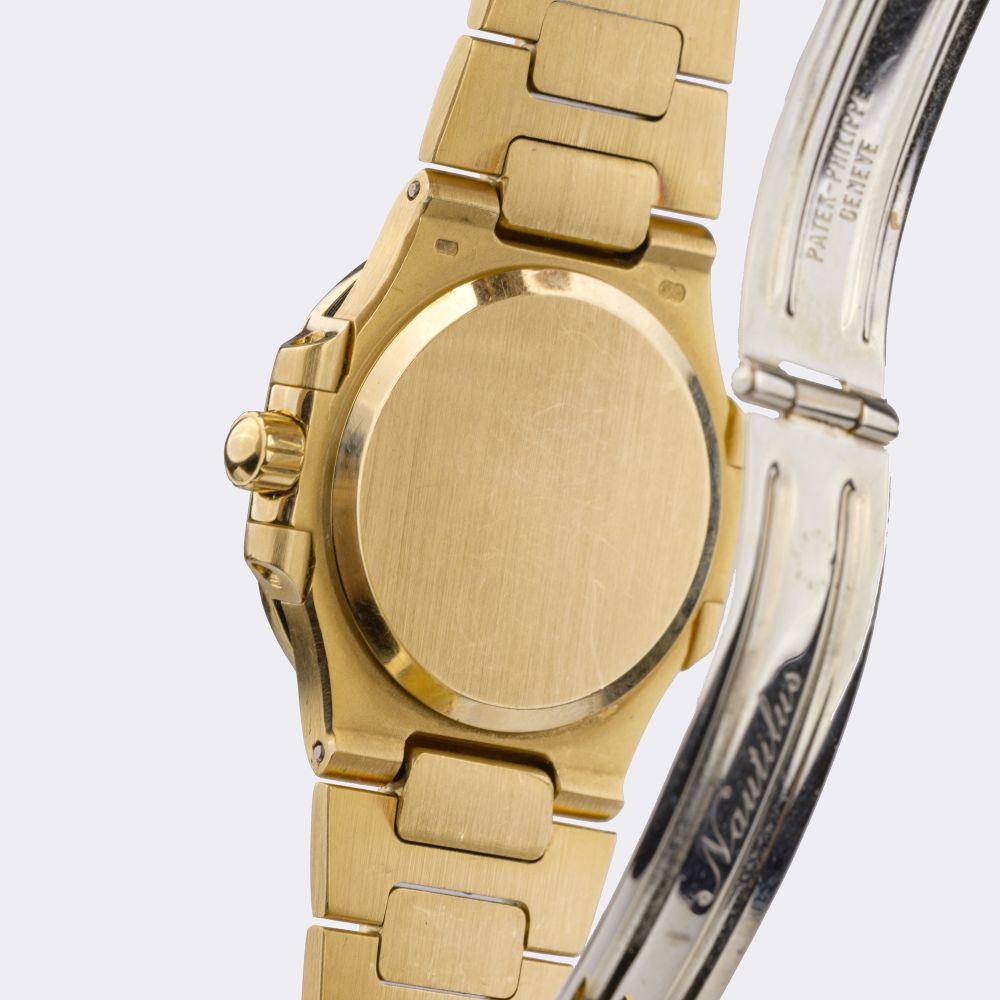 Ladies' Wristwatch with Diamonds - image 3