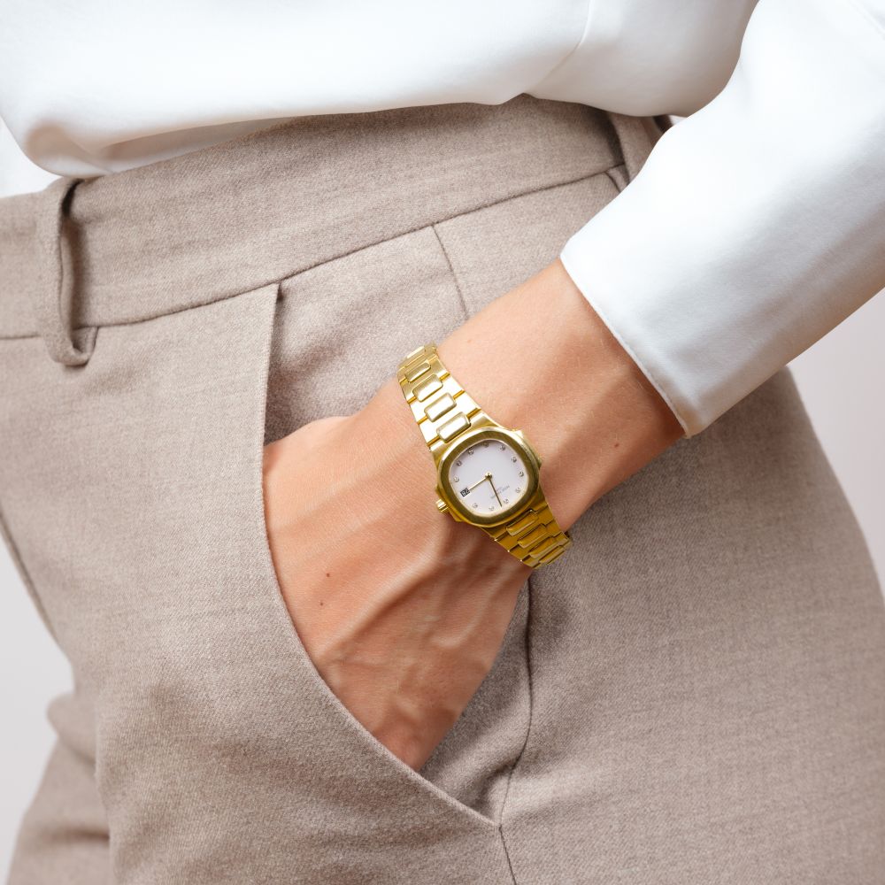 Ladies' Wristwatch with Diamonds - image 6