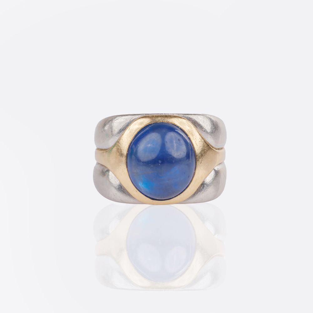 Juwelier Hemmerle - Bicolour Sapphire Ring Bicolour Sapphire Ring