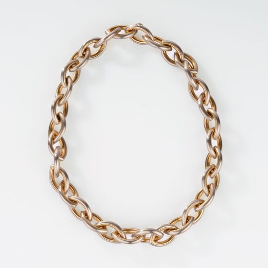Opulent Platin Gold Necklace 'Navette'