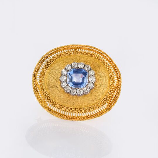 Brooch with Natural Sapphire
