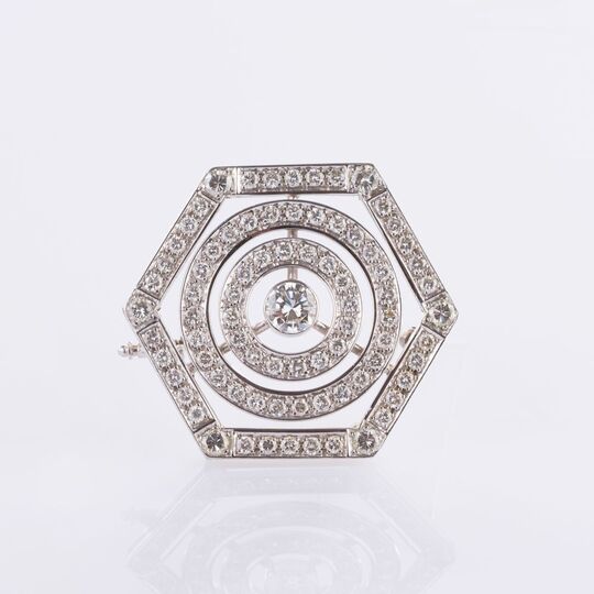 Diamond Brooch in art déco style