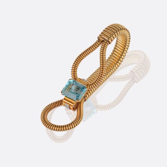 Rare Gold Bracelet with Aquamarin on Loop Clasp