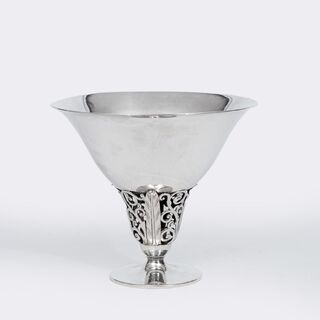 An Art deco Foot Bowl