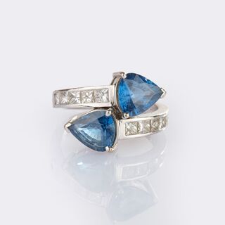 Sapphire Diamond Ring 'Moi-et-Toi'