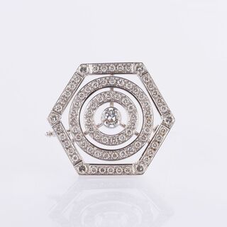 Diamond Brooch in art déco style