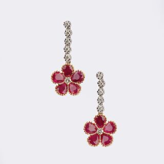 Pair of Ruby Diamond Earpendants 'Fleurs rouges'