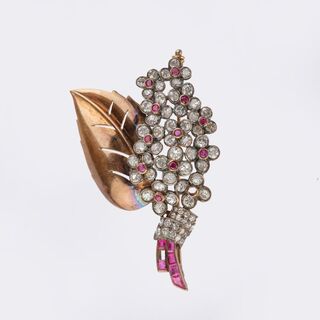 Art-déco Flower Brooch with Diamonds and Rubies
