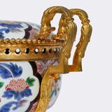 Imari Centrepiece with Ormolu Mount - image 3