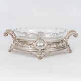 A Magnificent Jardinière with Shell Decor - image 1