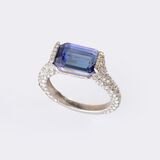 Tanzanite Diamond Ring - image 3