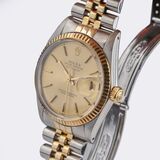 Men's Wristwatch - image 2
