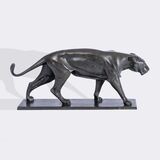 Art-déco Bronze 'Striding lioness' - image 5