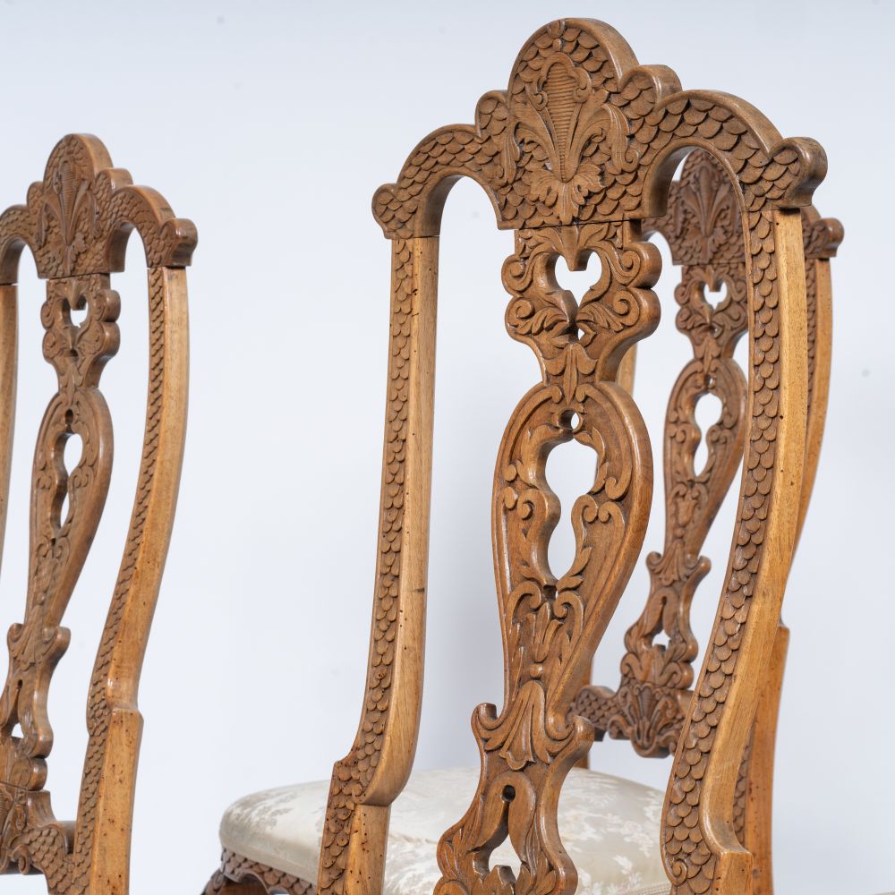 A Set of 4 Rococo Chairs with rare Scale Carving - image 2