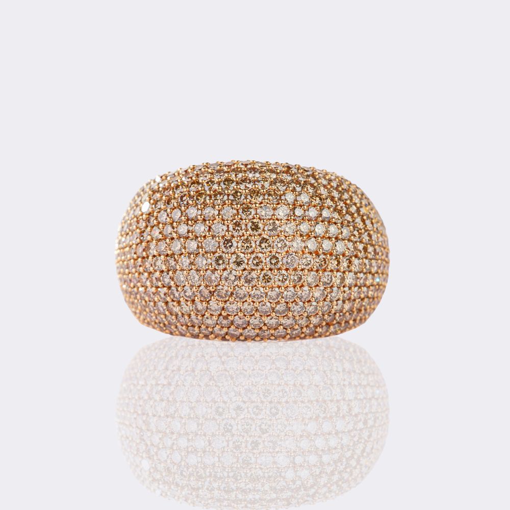 Highcarat Ring with Fancy Diamonds - image 2
