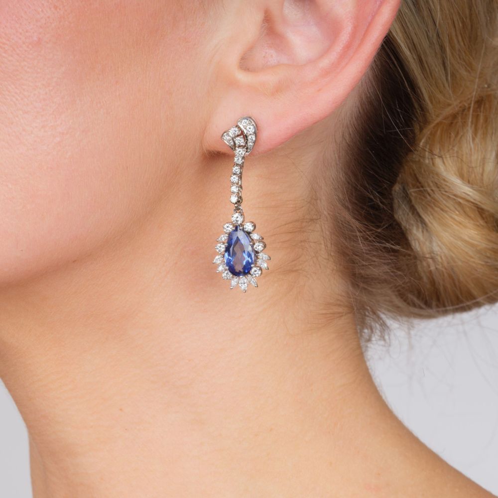 Pair of Diamond Earrings with changeable Pendants of Tanzanites and South Sea Pearls - image 4