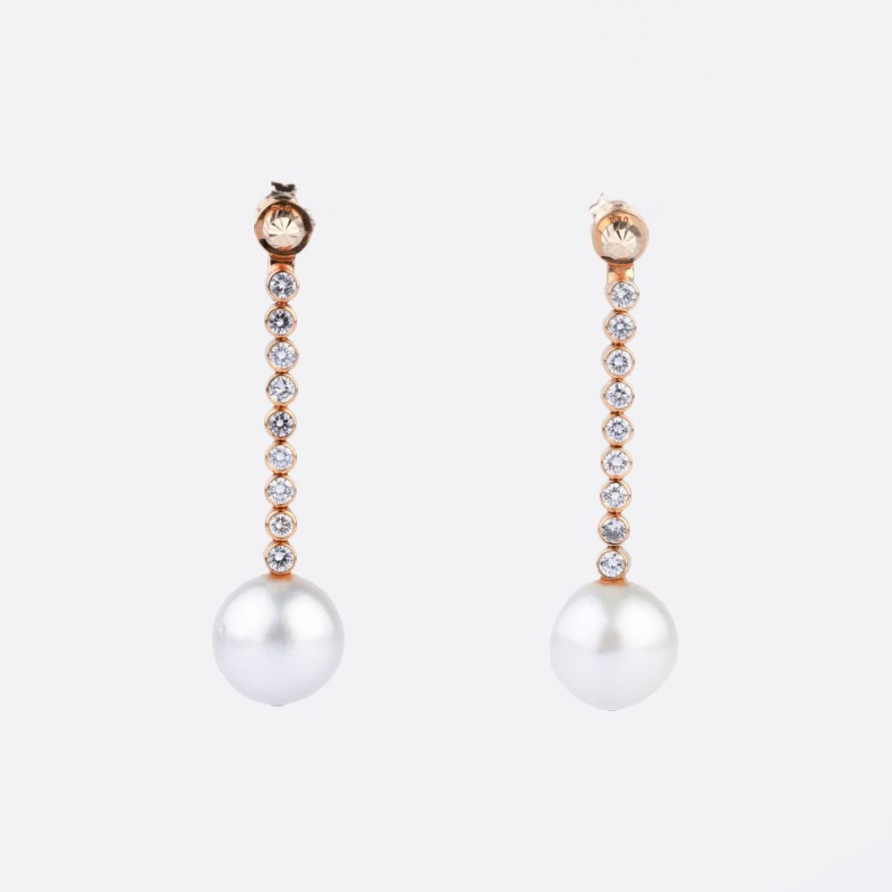 Pair of Southsea Pearl Diamond Earpendants