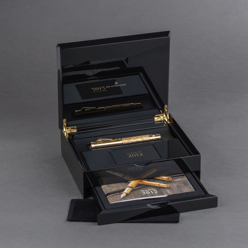 A Set of 9 Exquisite 'Pens of the Year' 2004-2012 - image 11