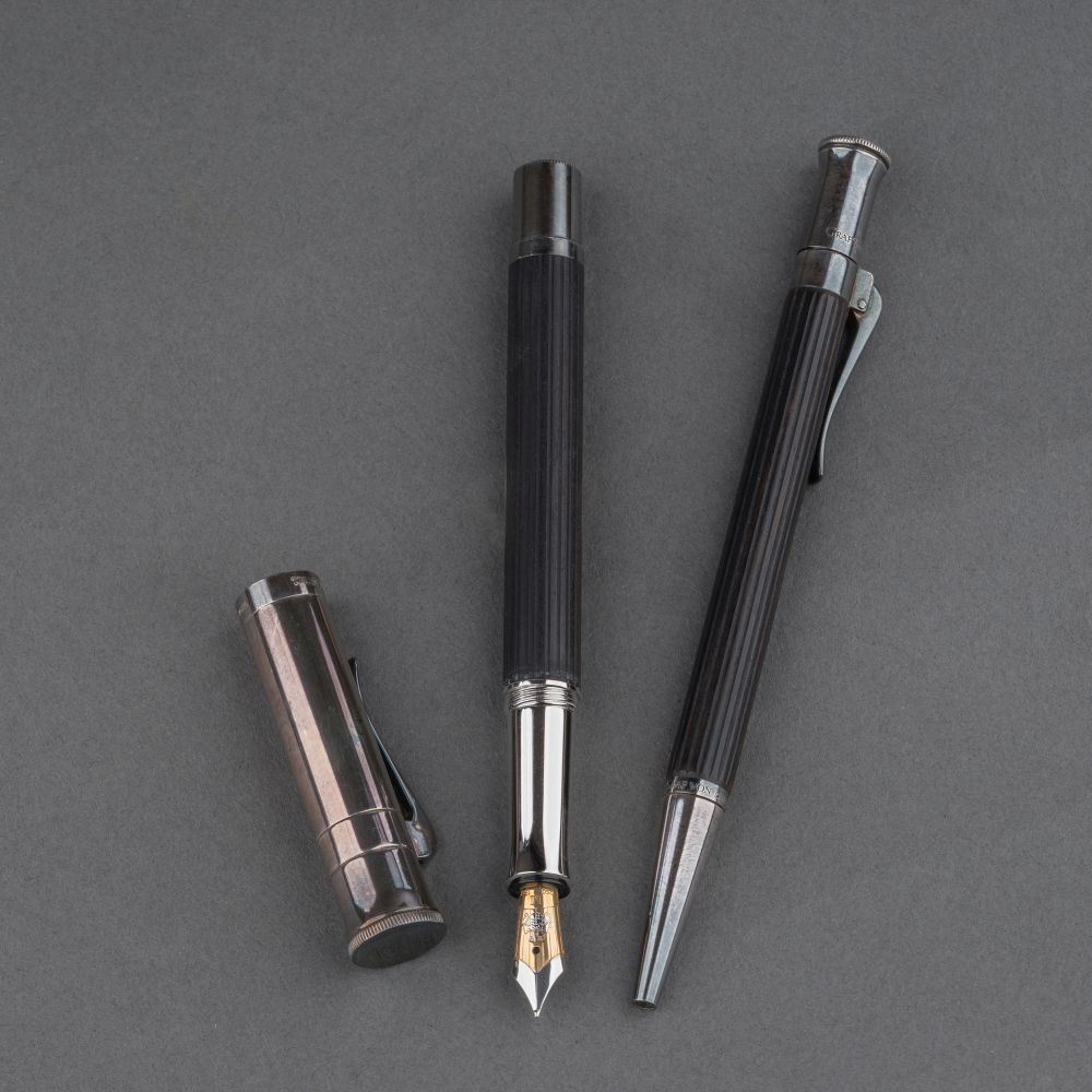 Two Pens from the Edition 'Classic Ebony'
