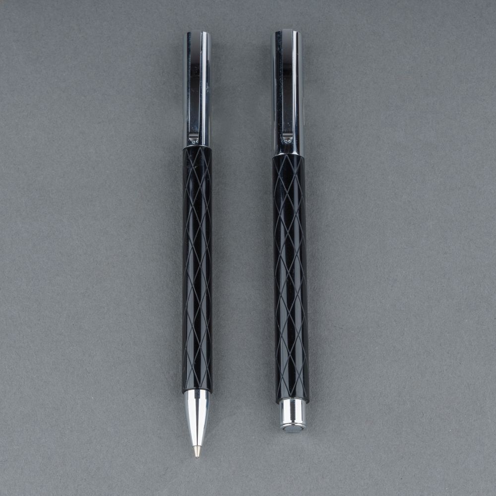Two Pens 'Ambition Rhombus'
