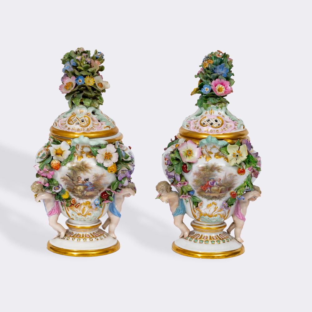 A Pair of small Potpourri Vases with Putti - image 2