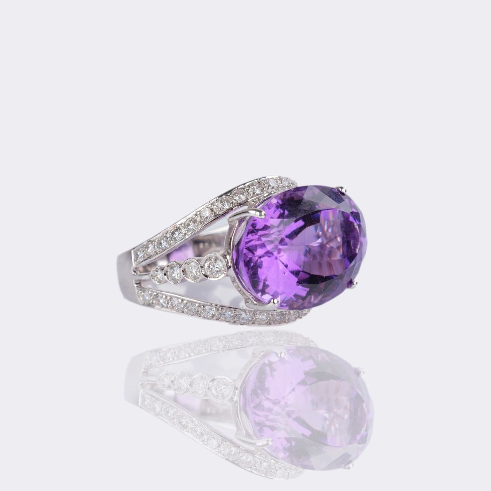 Amethyst Ring with Diamonds - image 2
