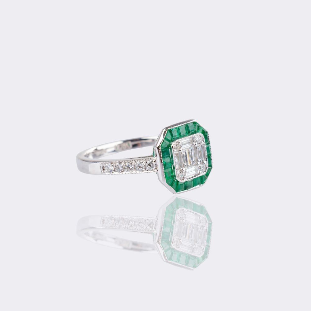 Fein Diamond Ring with Emerald - image 2