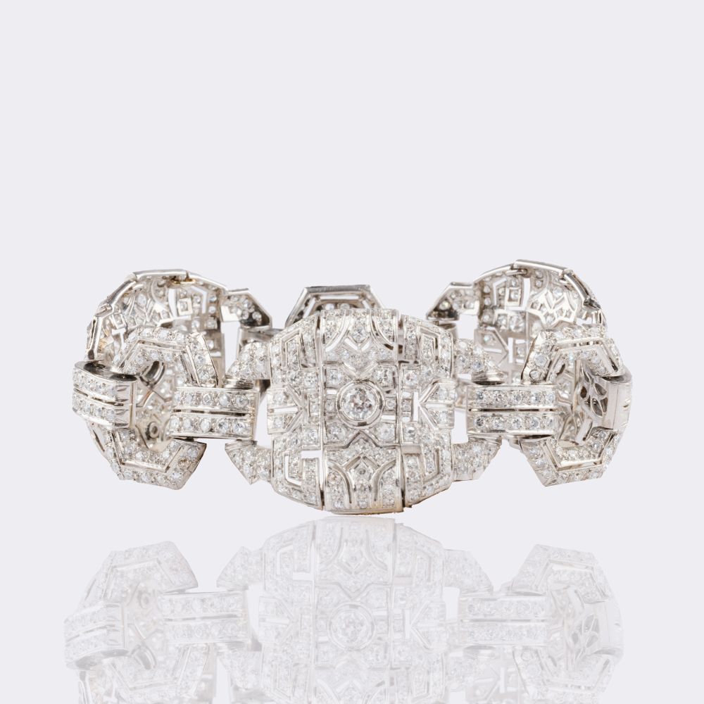 Highcarat Art-déco Diamond Bracelet