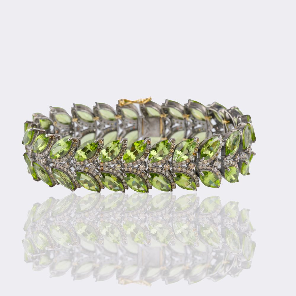 A high carat Peridot Bracelet with Diamonds