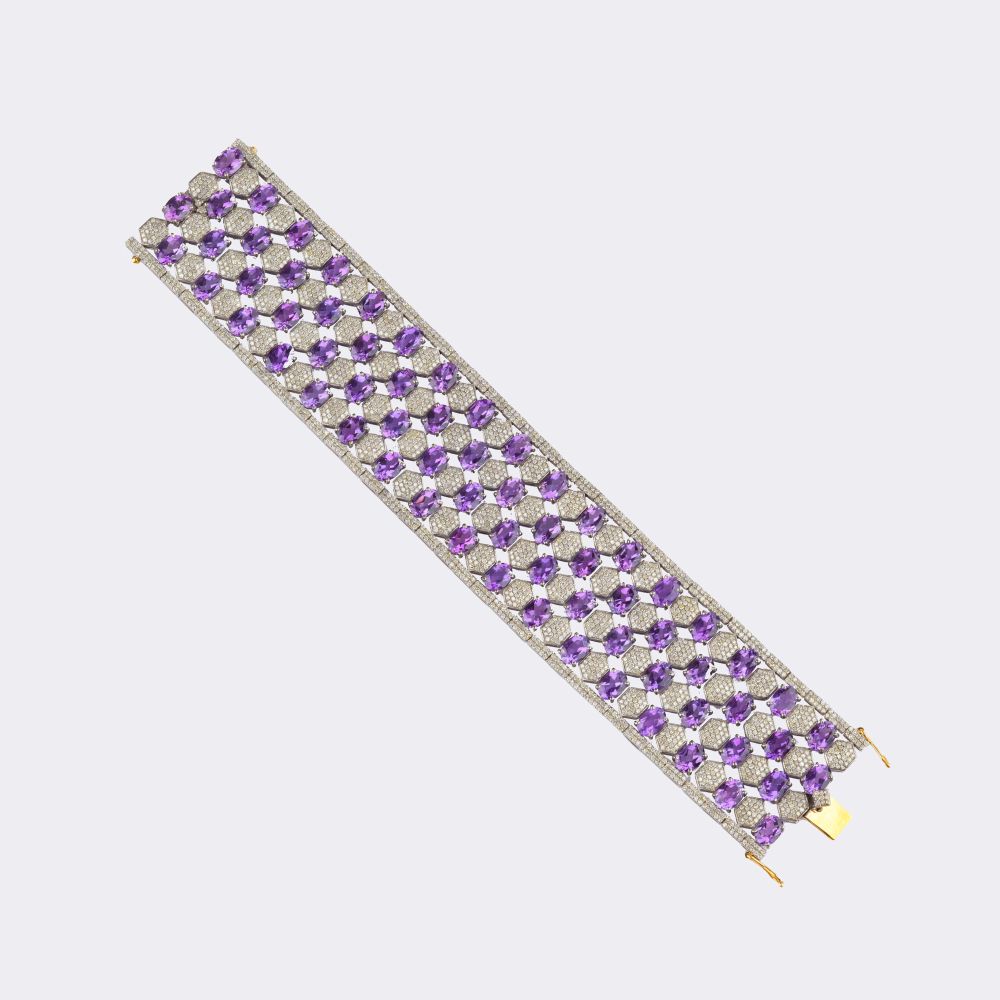 An exceptionel Bracelet with Amethysts and Diamonds - image 2