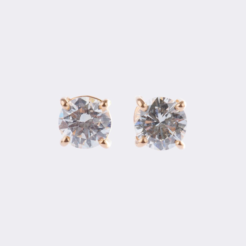 Pair of Diamond Solitaire Earstuds