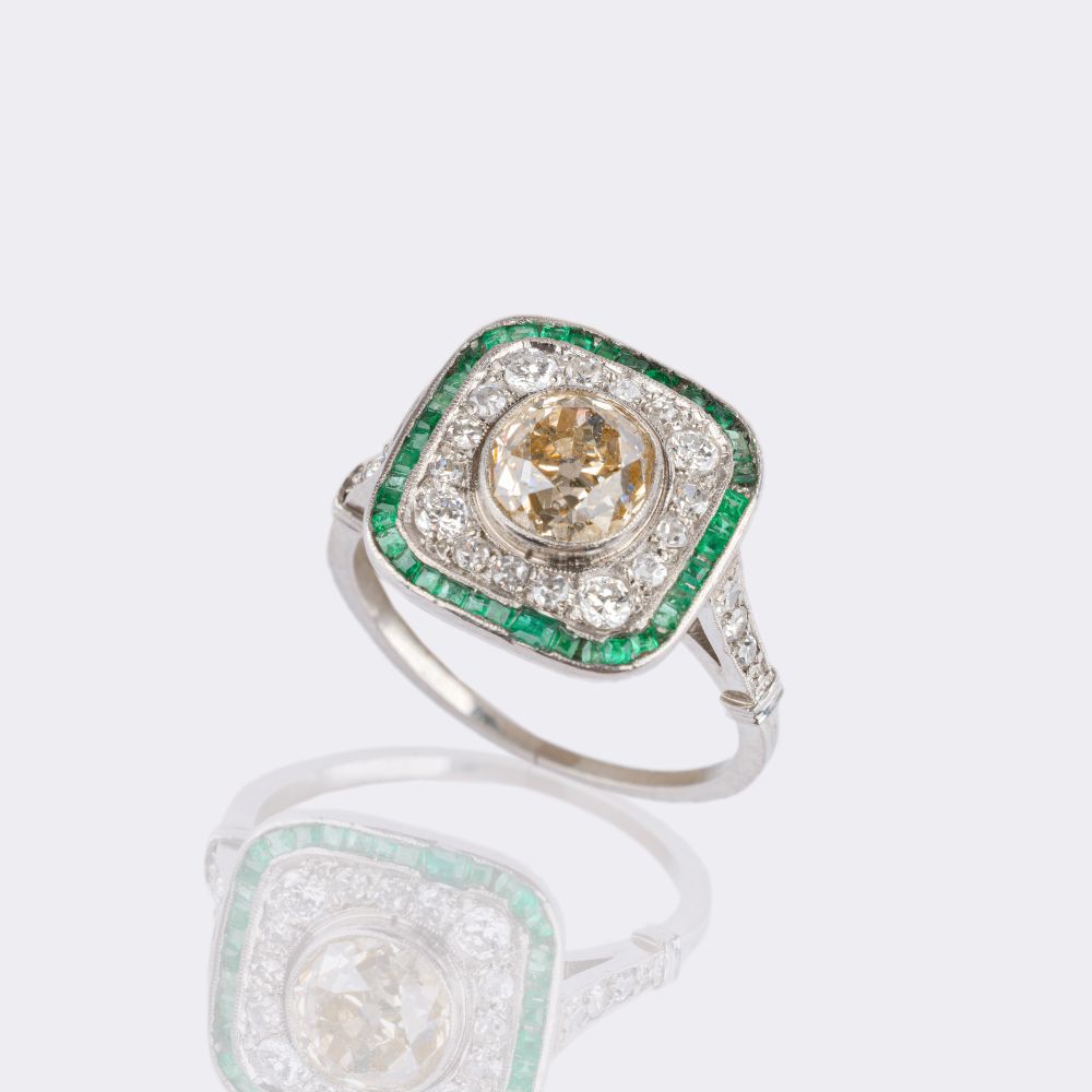 Art-Deco Diamond Emerald Ring - image 3