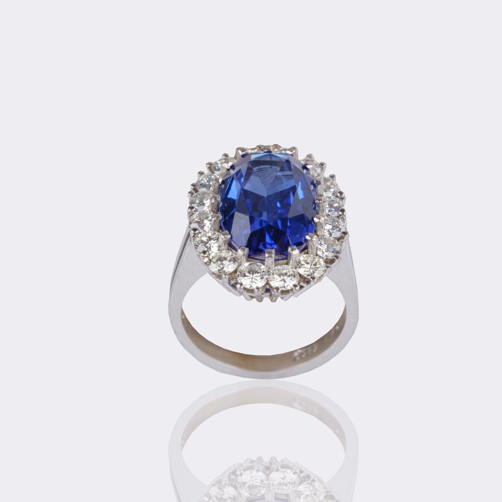 Fine Tanzanite Diamond Ring - image 3