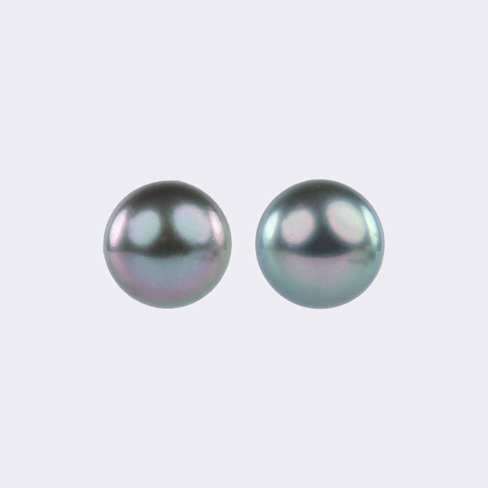 Tahiti Pearl Jewelry-set with Necklace and Studs - image 3