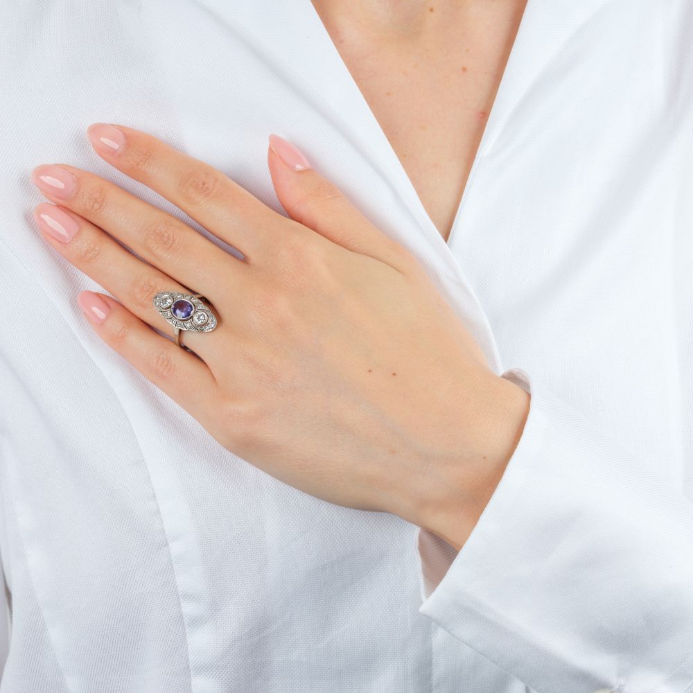 Art-déco Diamond Ring with natural Sapphire - image 4
